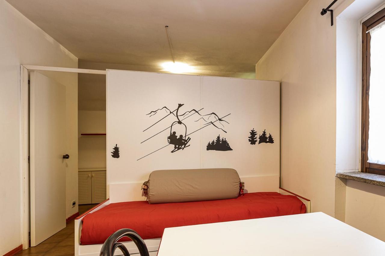Aparthotel Claviere Exterior photo